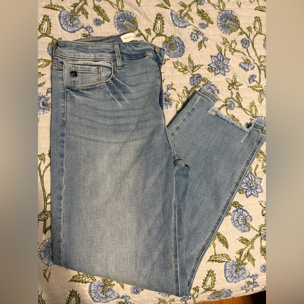 KanCan Light Blue Ankle Crop Jeans with Raw Hem